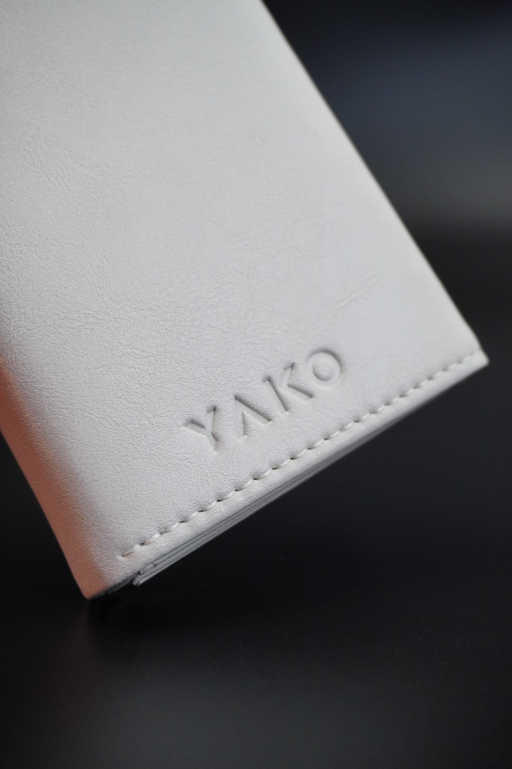 Billetera y tarjetero Premium - Blanco - Image 8